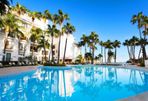 Гостиница The Royal Cancun - All Suites Resort  Канку́н 